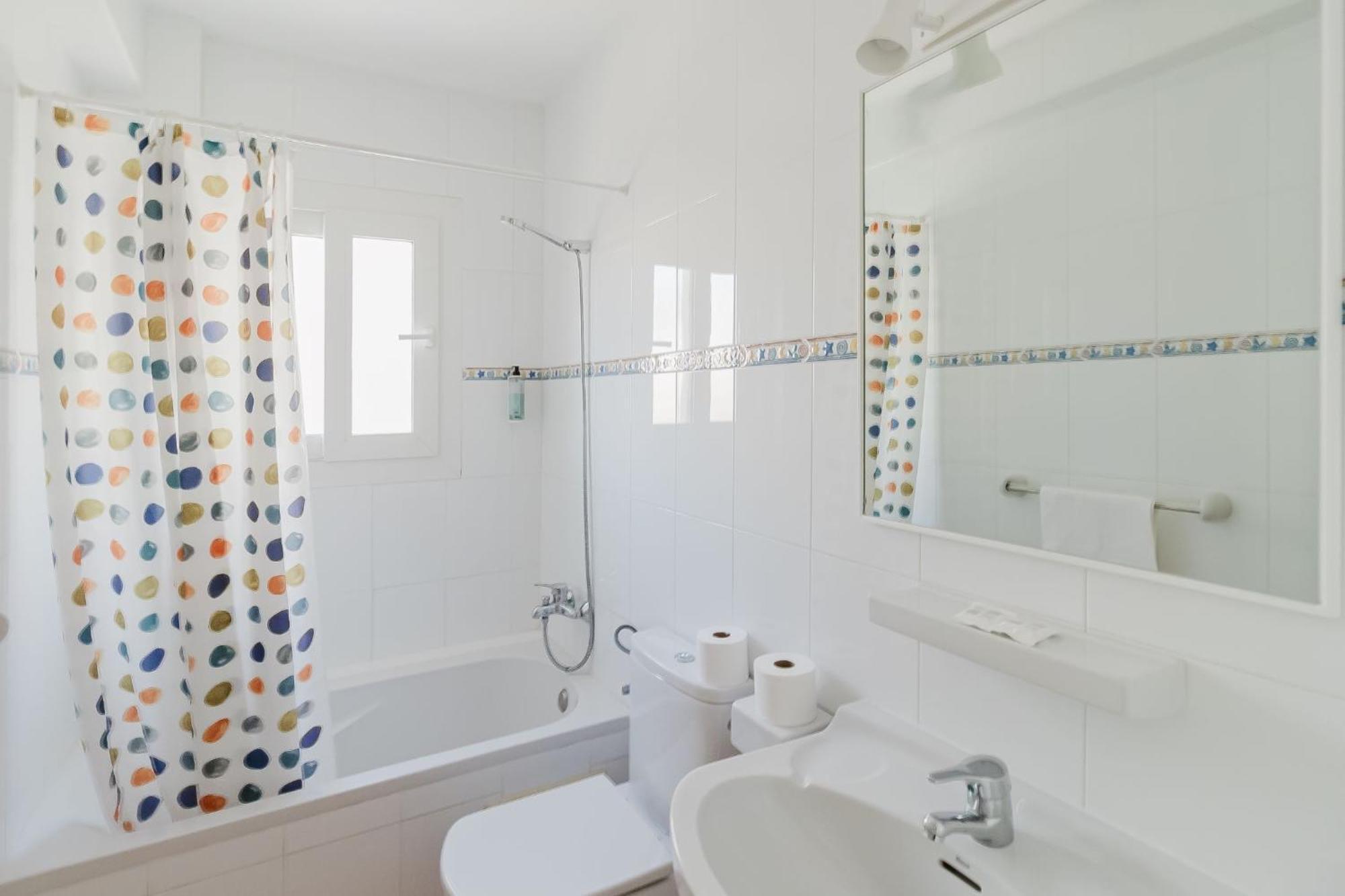 Apartamentos Timon - Emar Hotels Es Pujols Exterior photo
